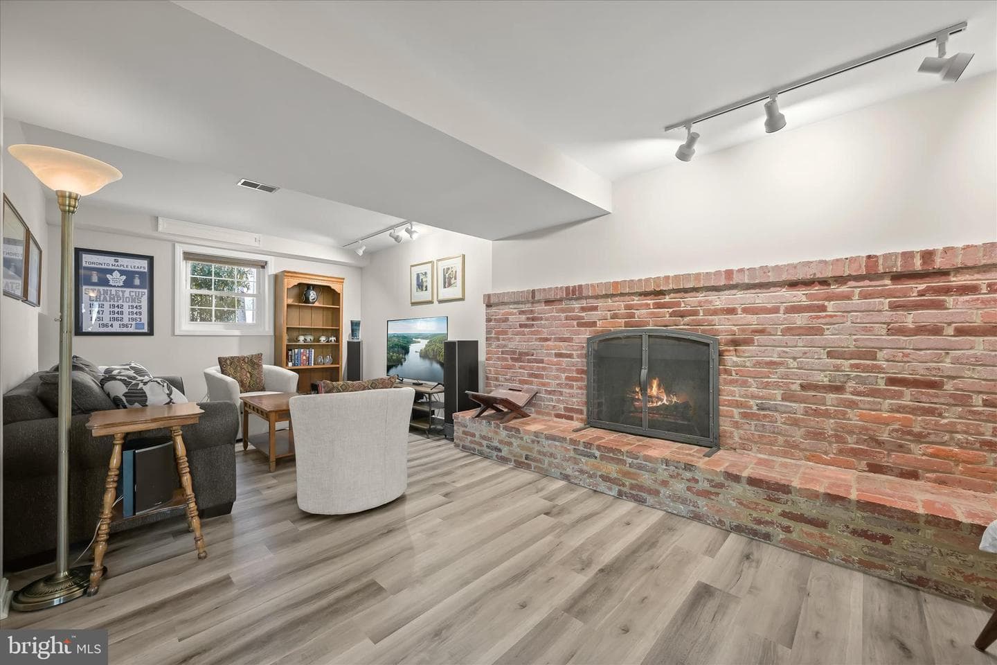 6642 Seneca Drive photo 42
