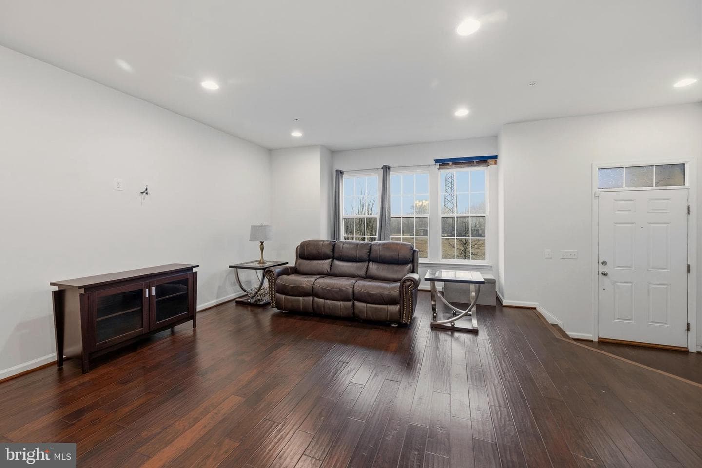 9926 Cypress Way photo 3