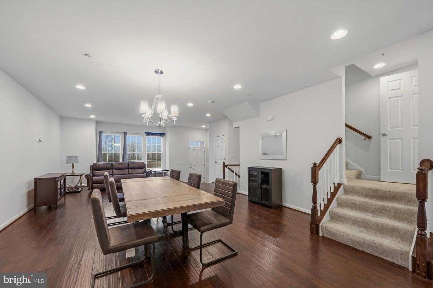 9926 Cypress Way photo 5