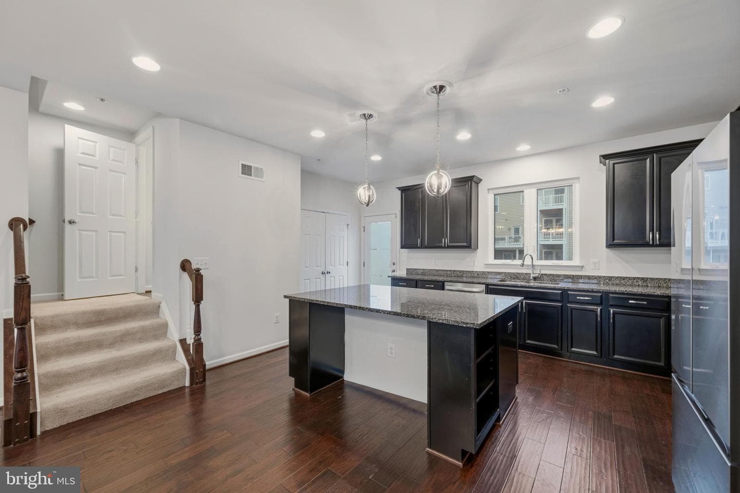 9926 Cypress Way photo 7