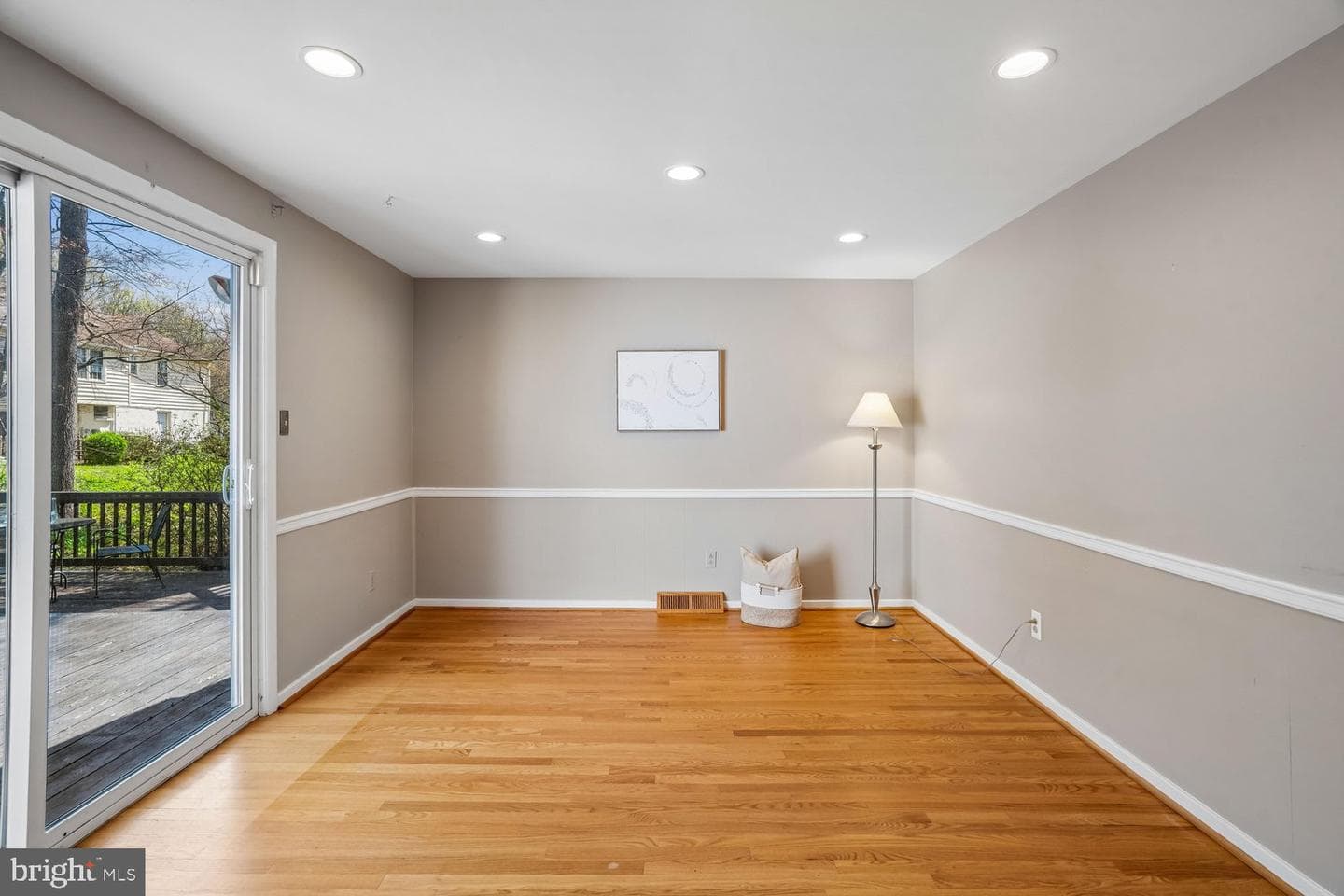 5209 Windmill Lane photo 22