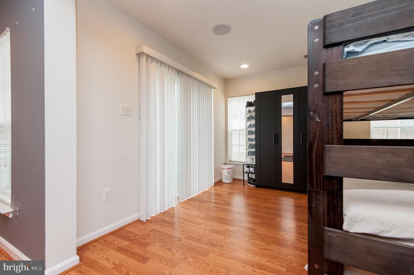 9843 Snow Bird Lane photo 35