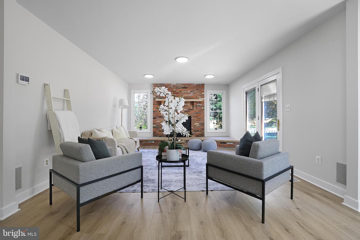 10390 Stansfield Road photo 14