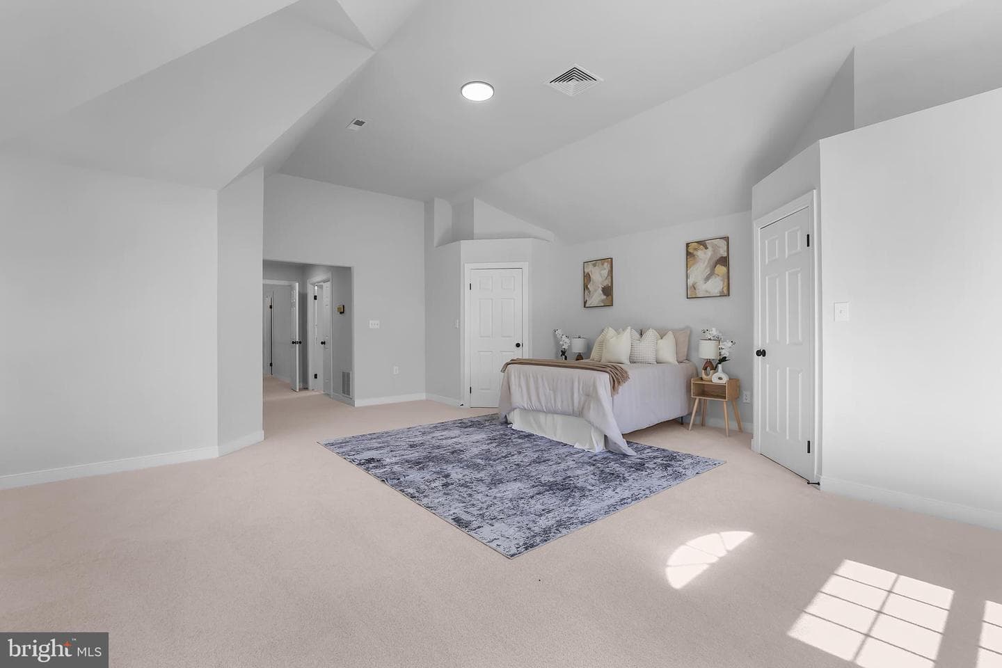 10390 Stansfield Road photo 35
