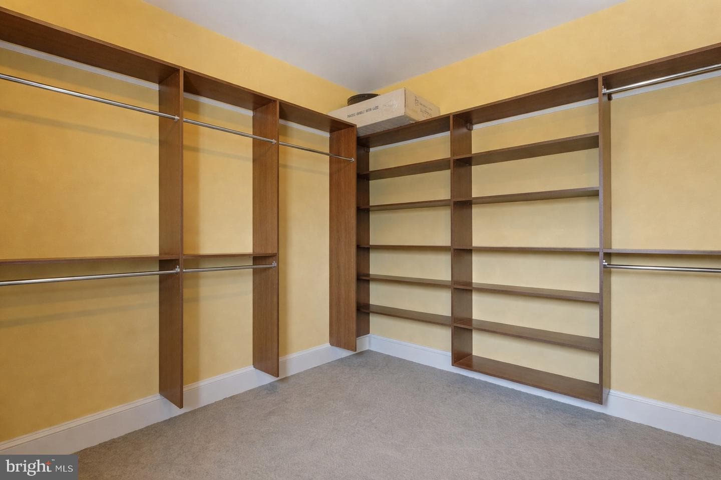 6821 Koandah Gardens photo 67