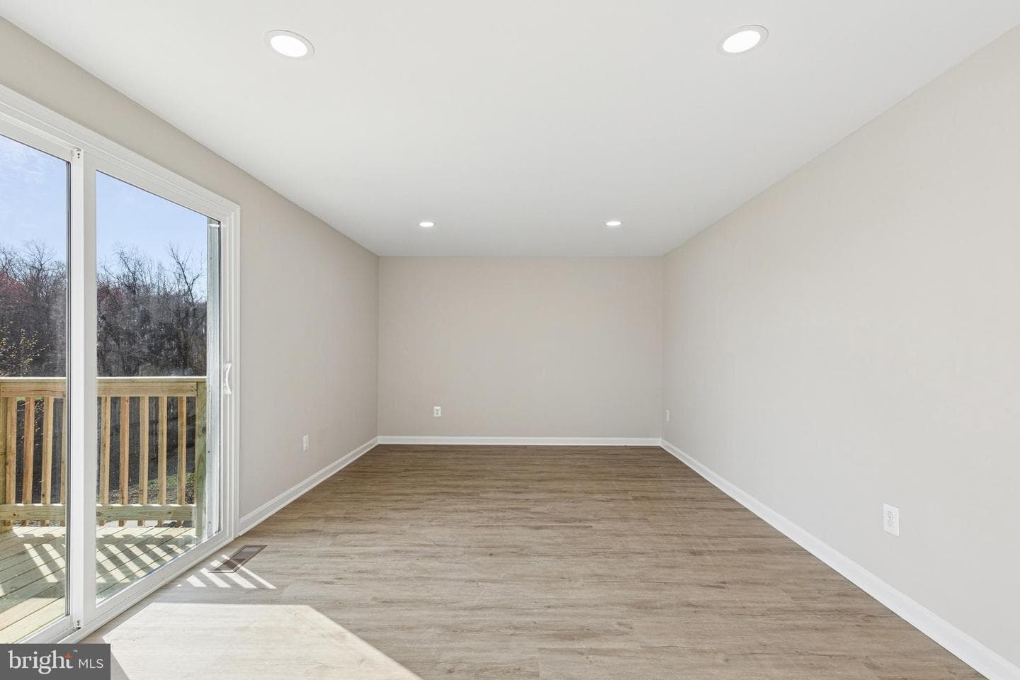 7451 Oakland Mills Road photo 34