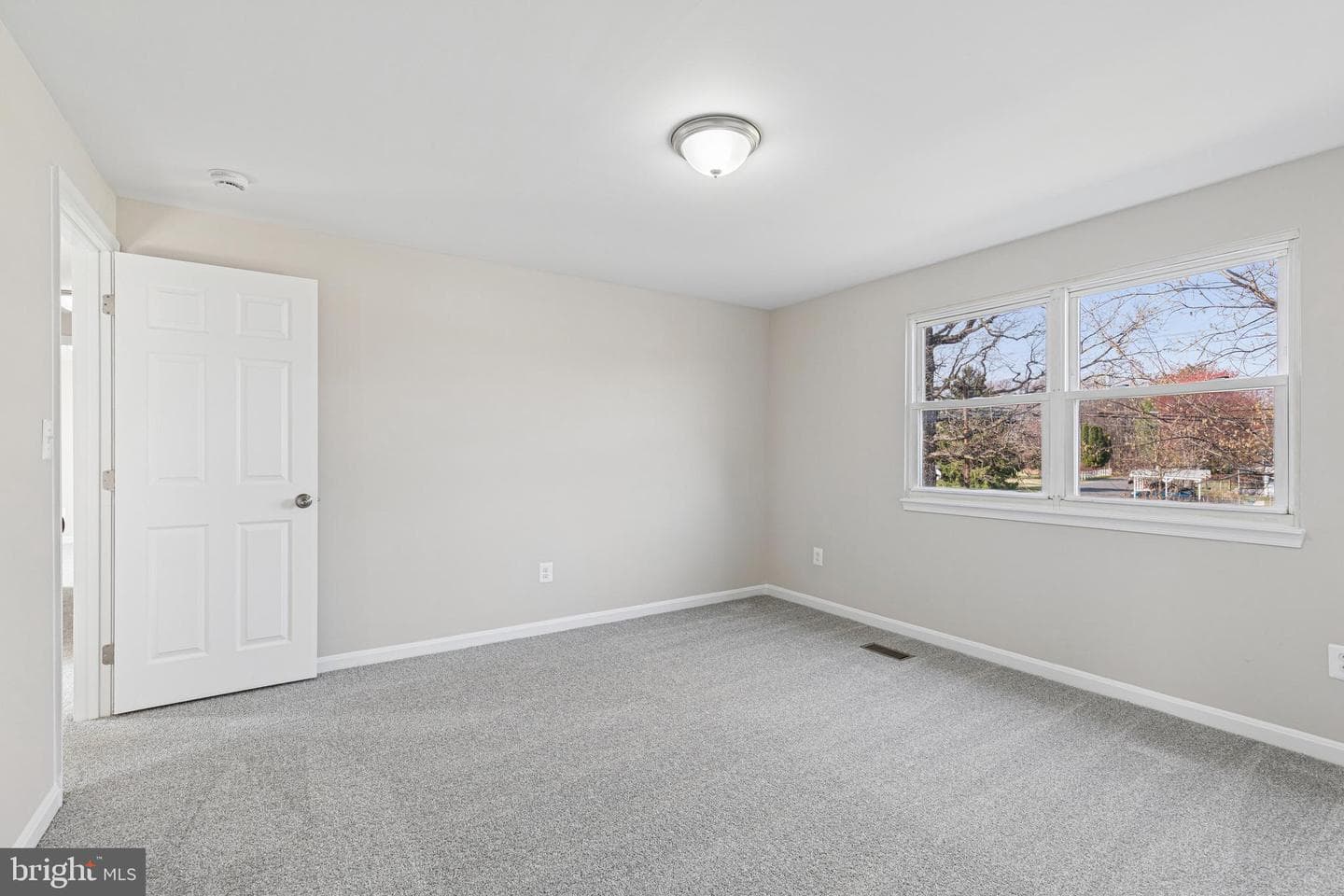 7451 Oakland Mills Road photo 46