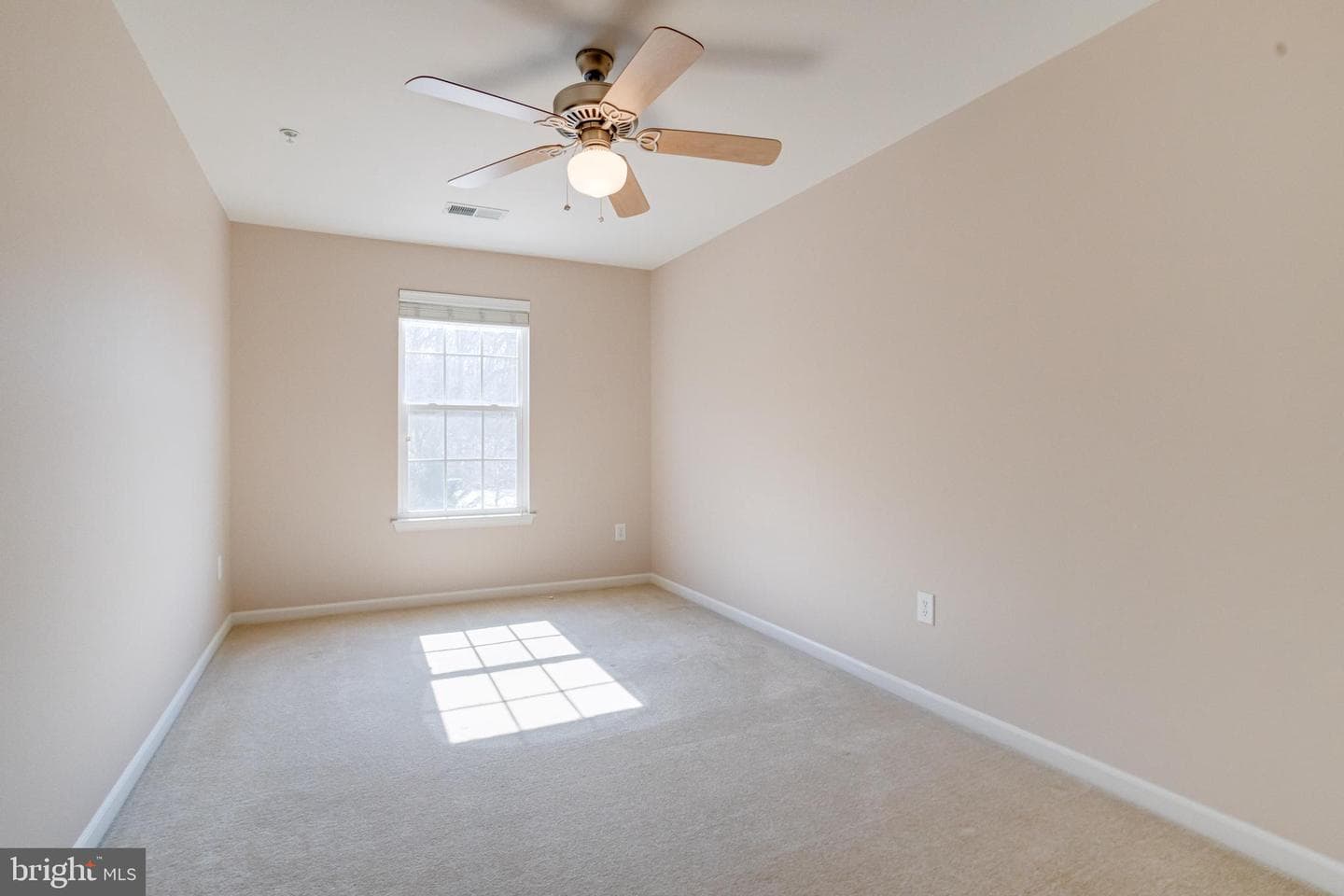 3014 John Bernard Drive #147 photo 27