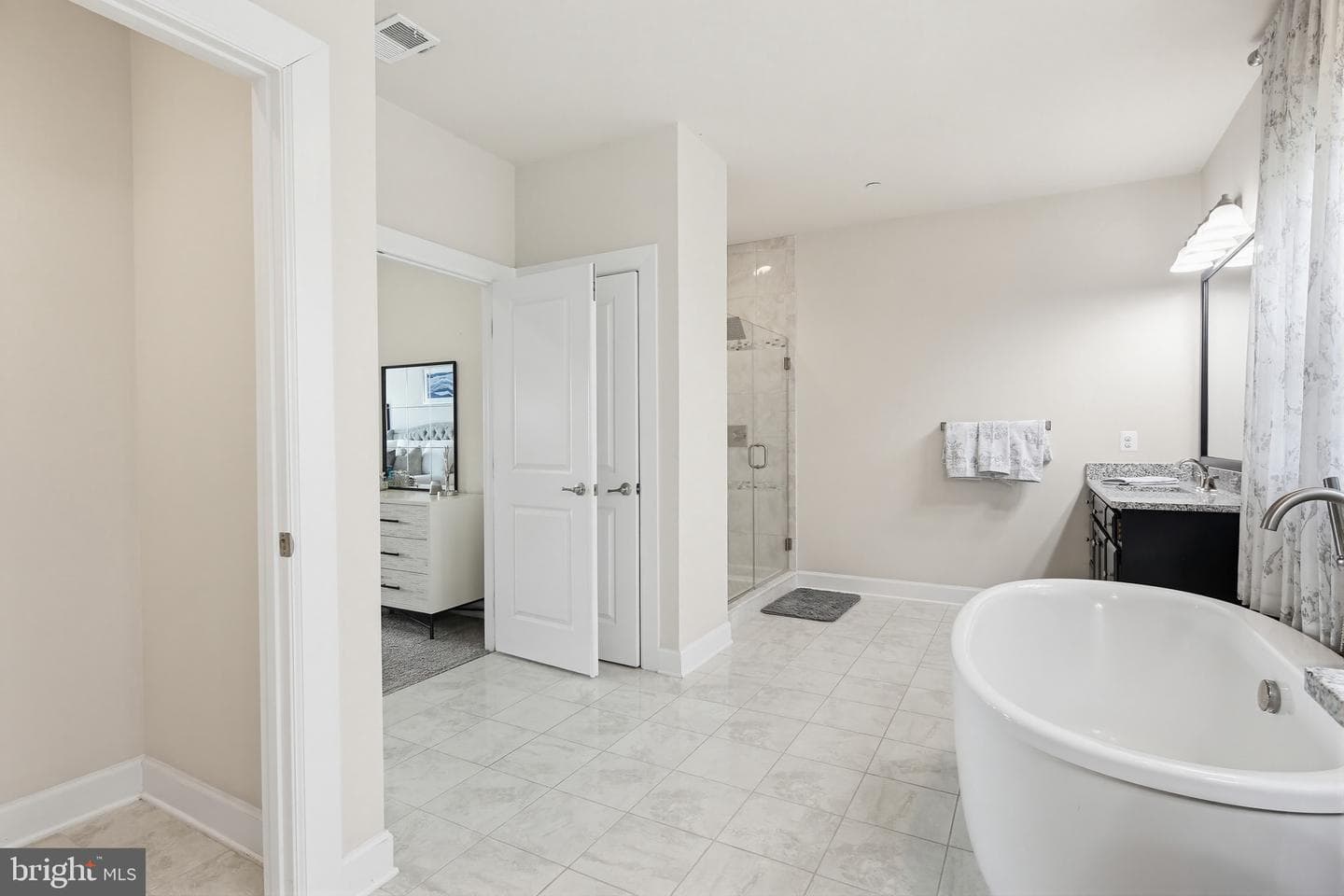 15332 Galaxy Drive photo 26