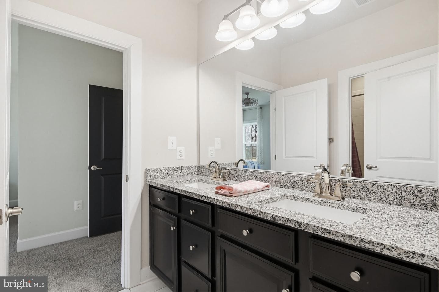 15332 Galaxy Drive photo 35