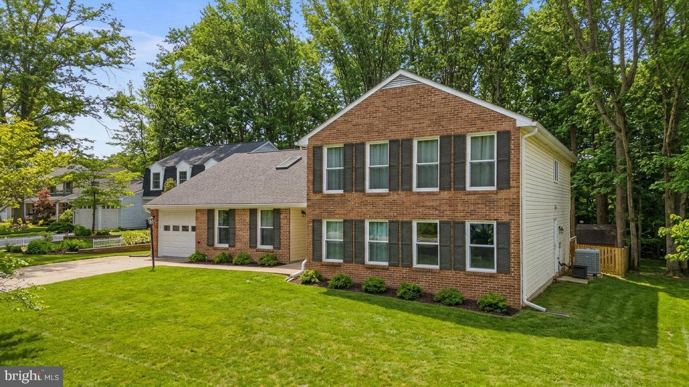 9413 Sunfall Court photo 2