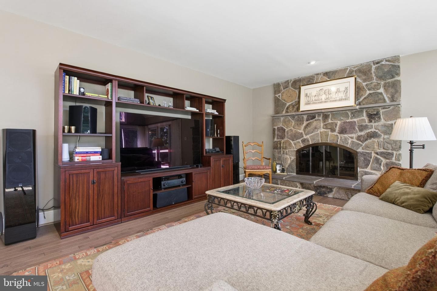 2313 Old Maple Court photo 16