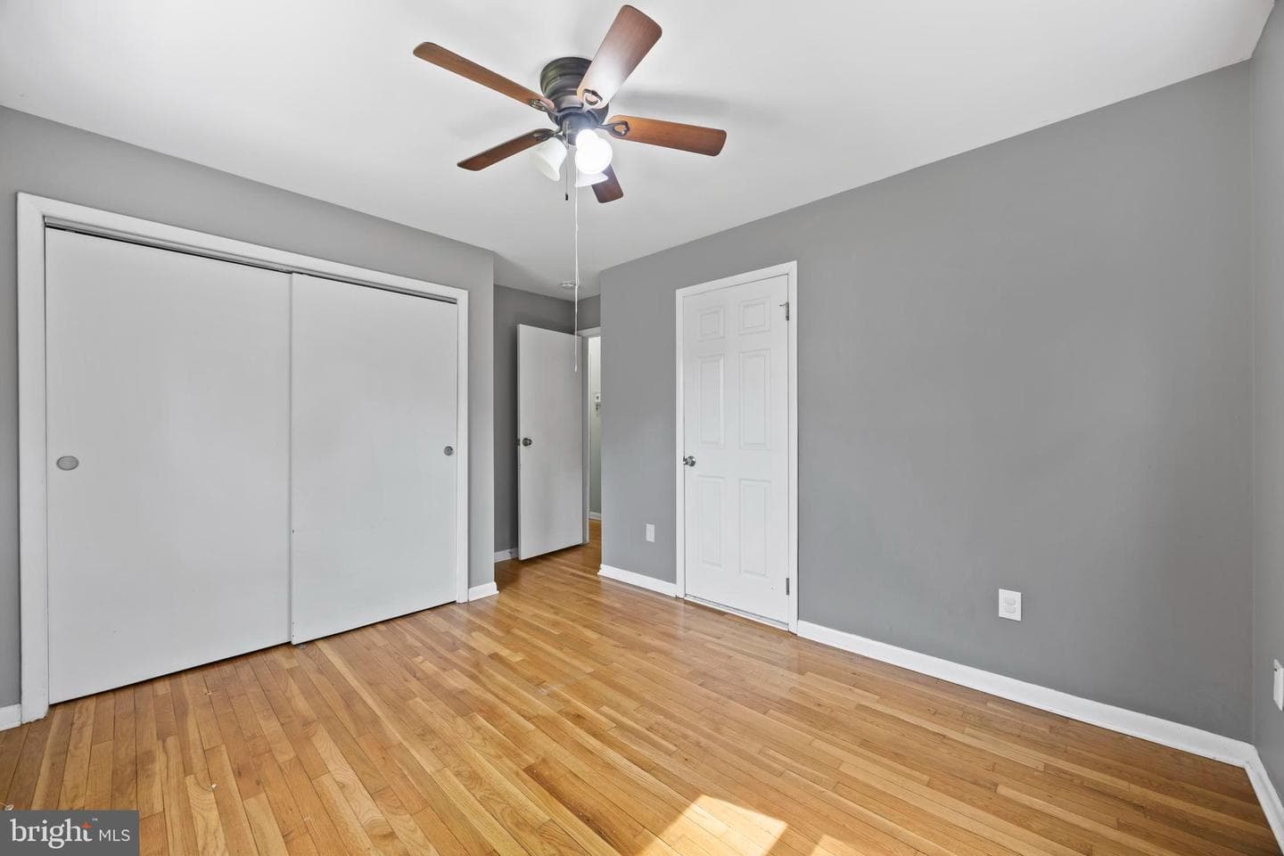 9425 Guilford Road photo 15