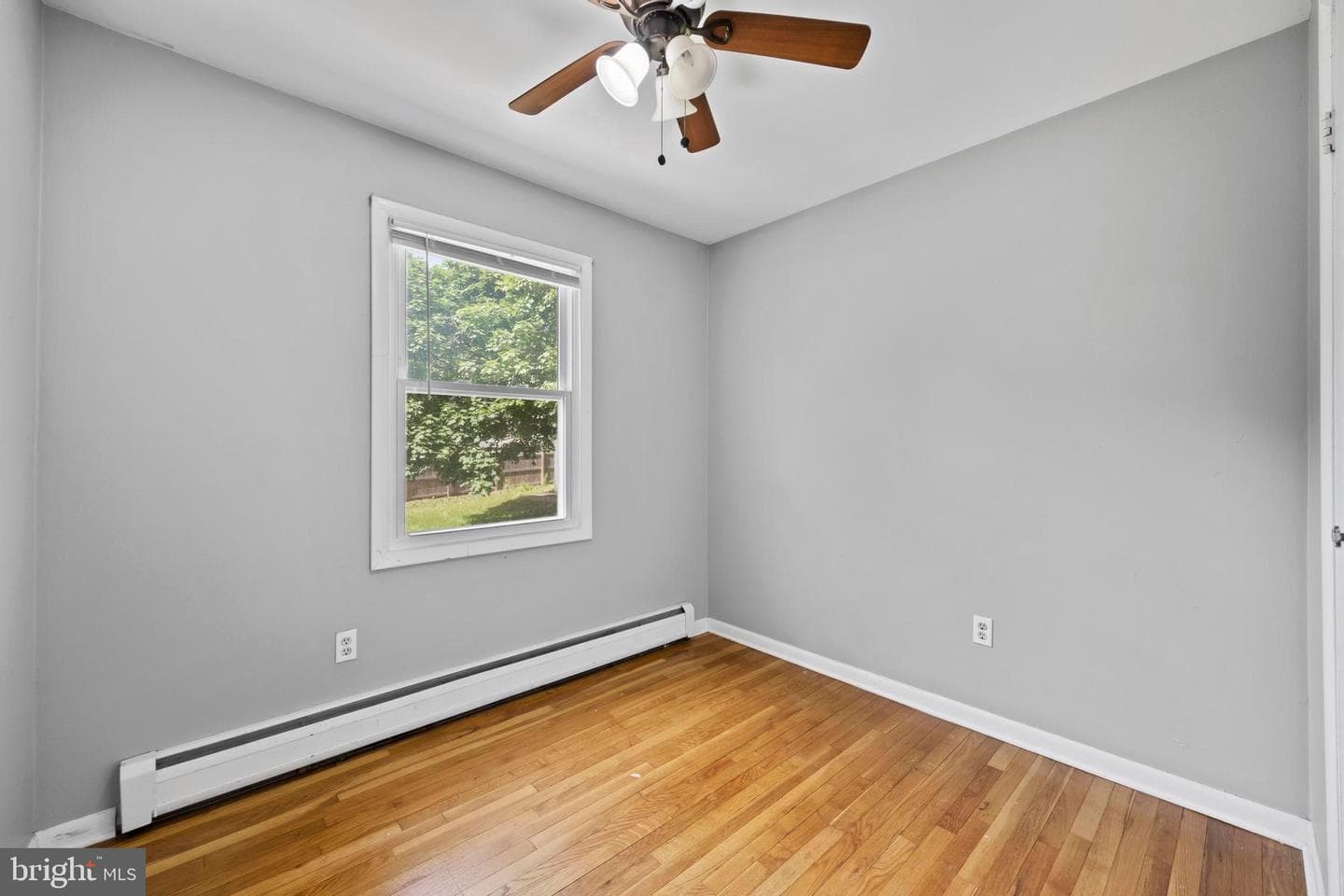 9425 Guilford Road photo 19