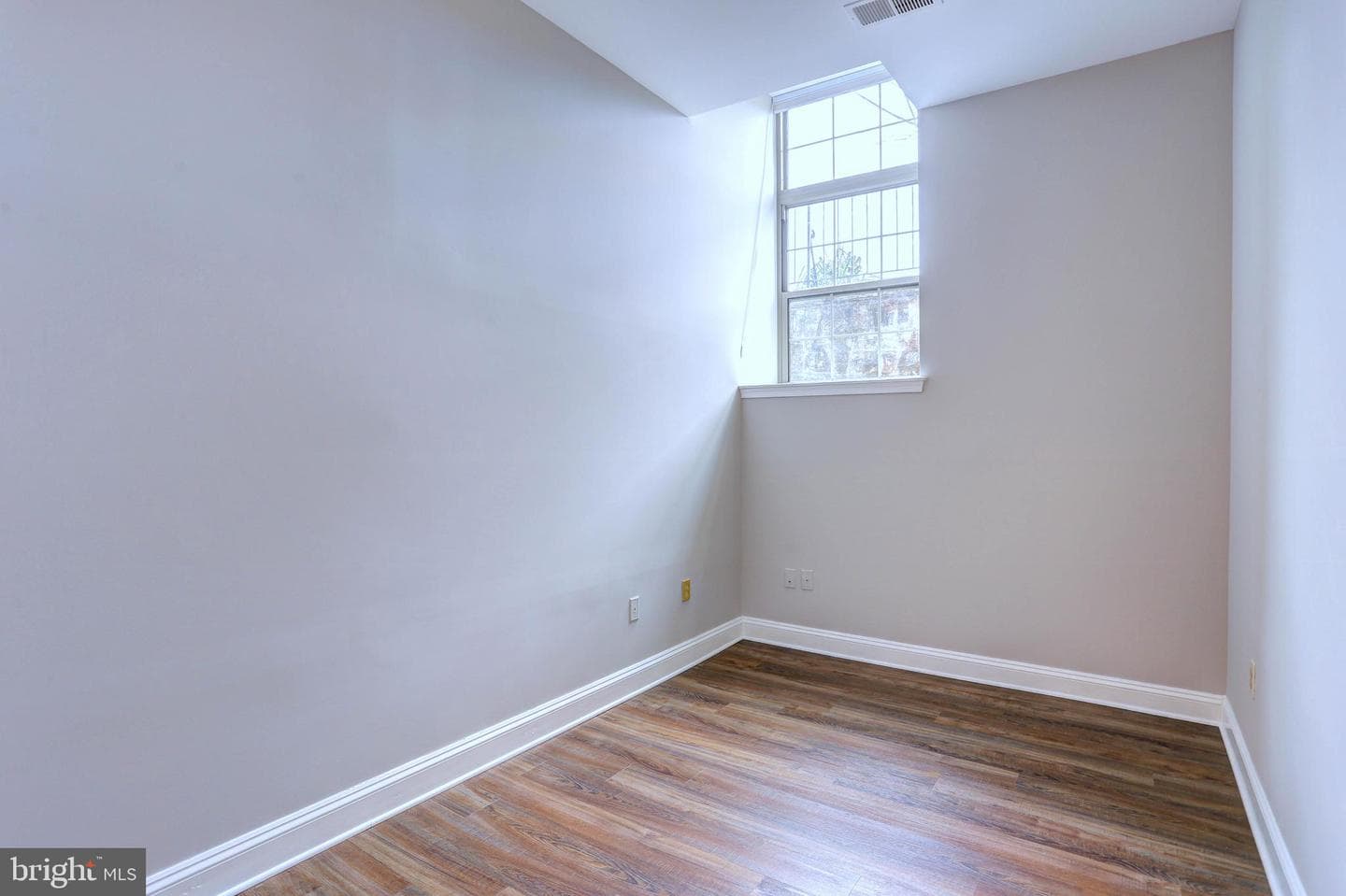 3700 College Avenue #101 photo 19
