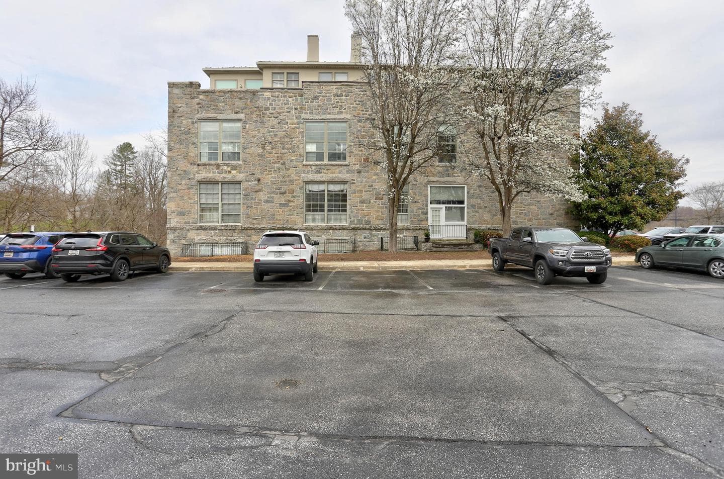 3700 College Avenue #101 photo 41