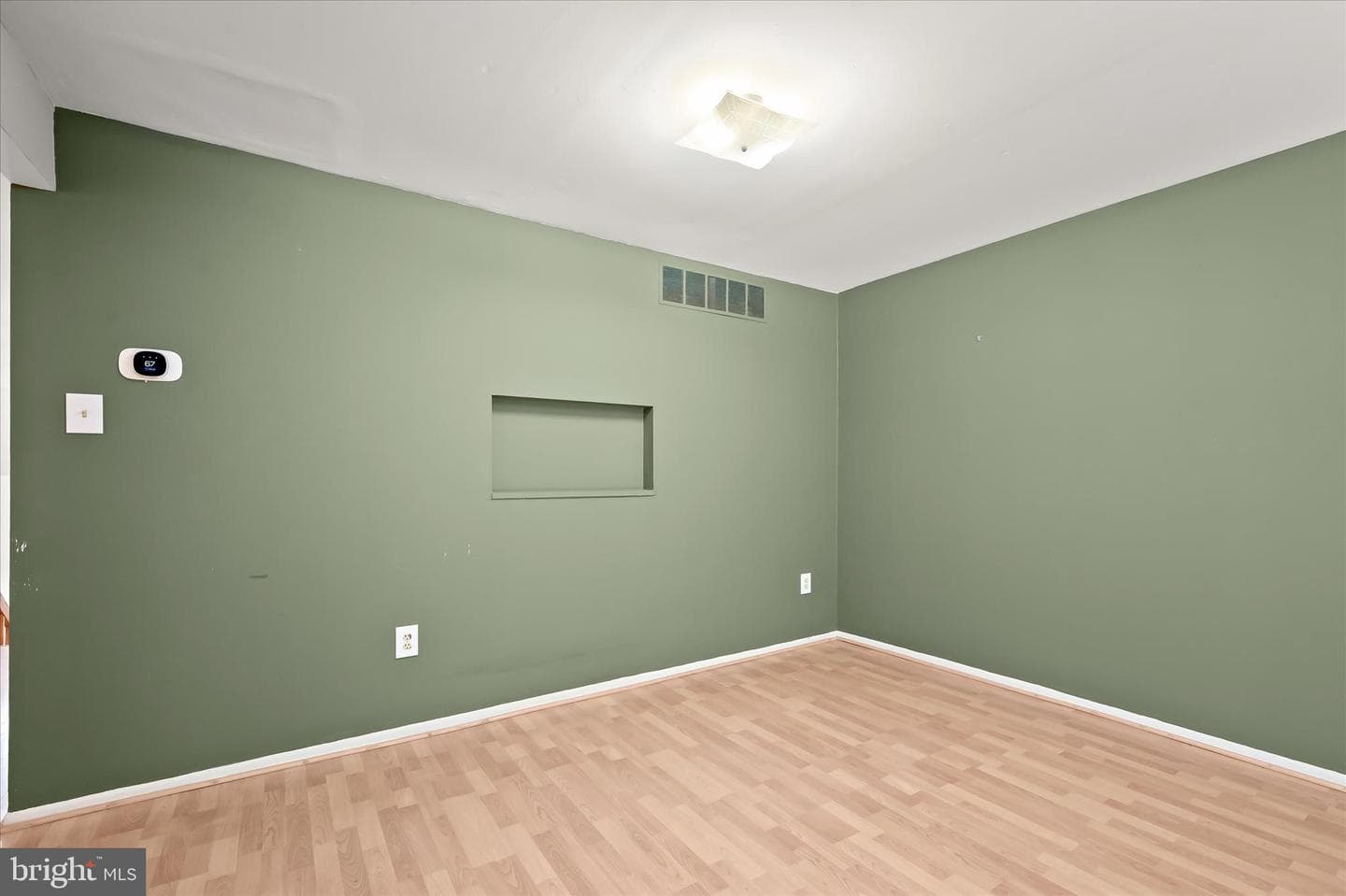 9015 Moving Water Lane photo 15