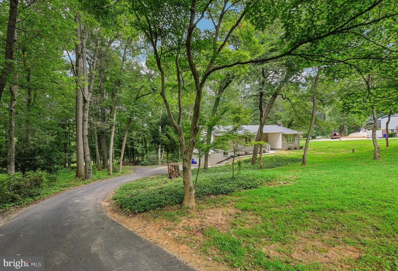14088 Barbara Circle photo 2