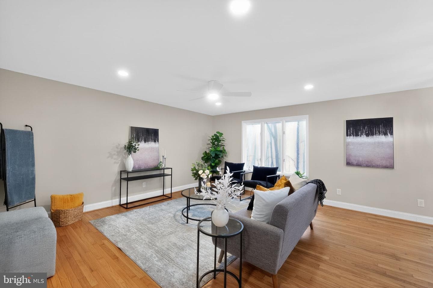 14088 Barbara Circle photo 5