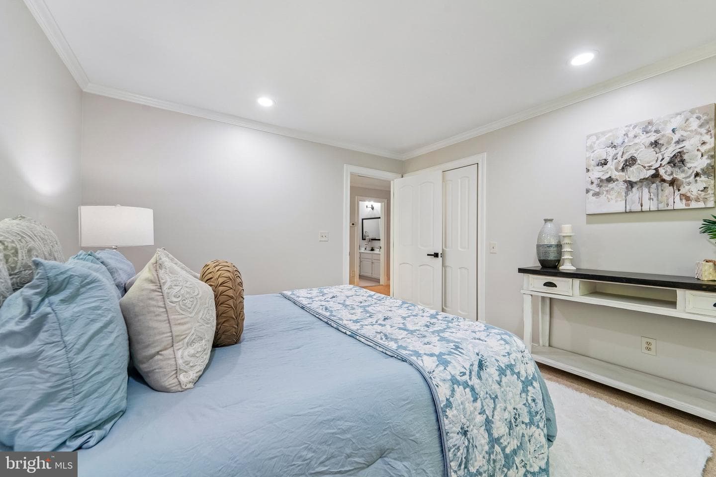 13798 Lakeside Drive photo 38