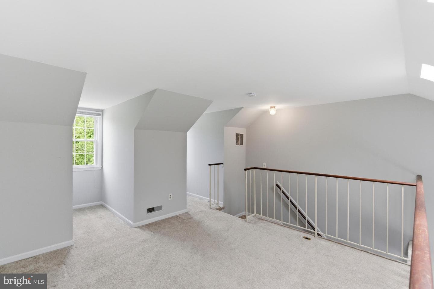 8828 Birchwood Way photo 14