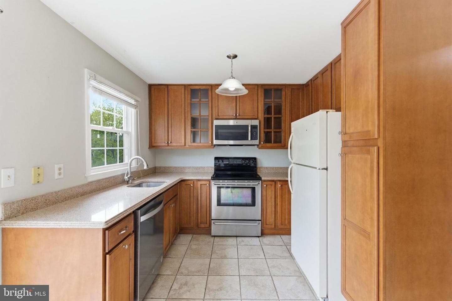 8828 Birchwood Way photo 7