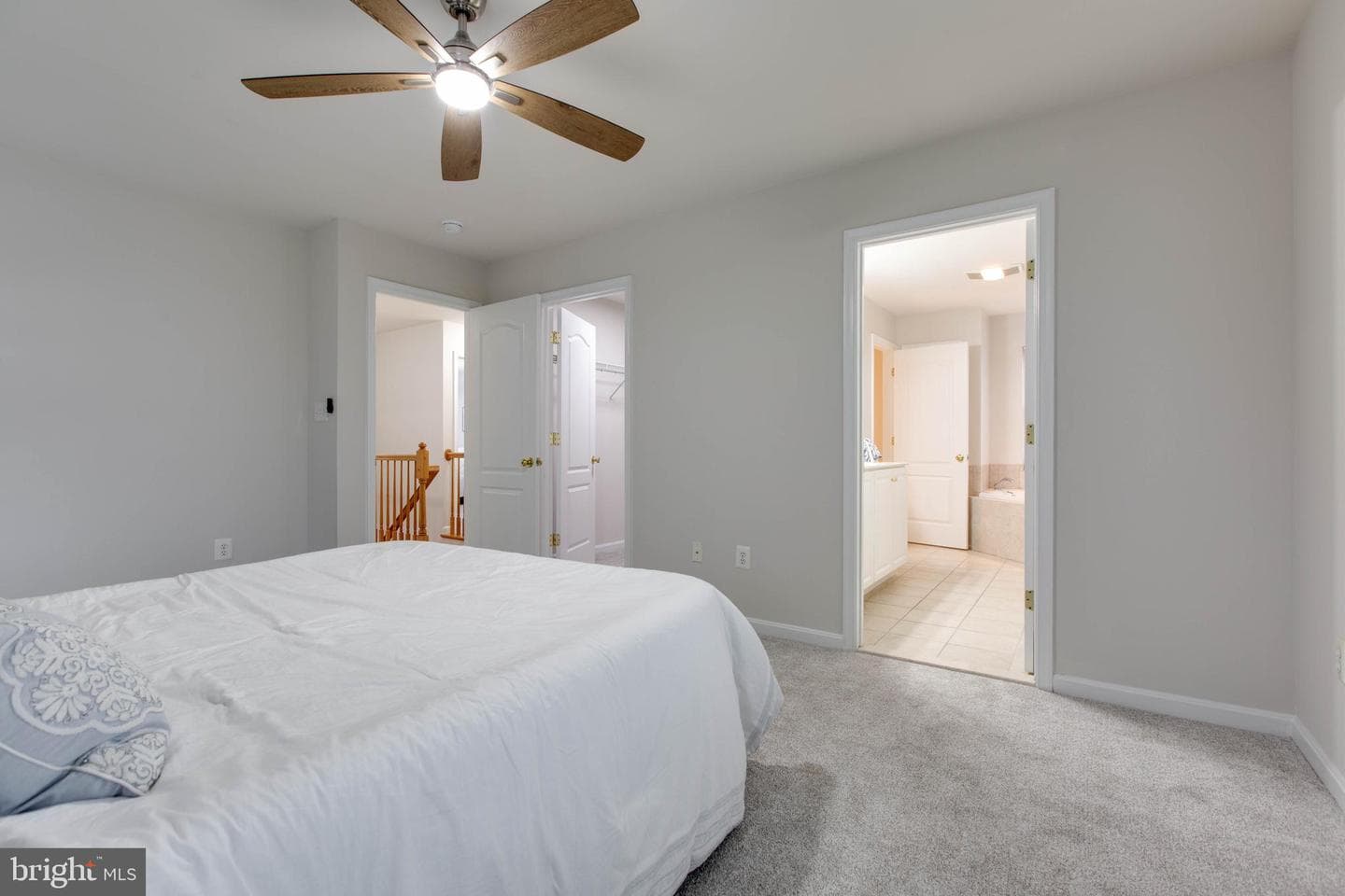 6447 Loudon Avenue photo 30
