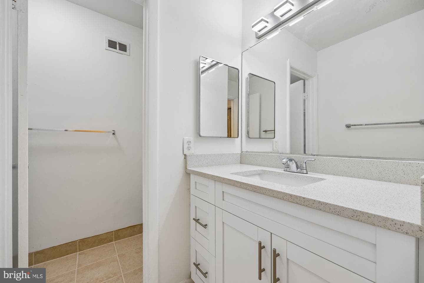 10103 Windstream Drive #6 photo 39