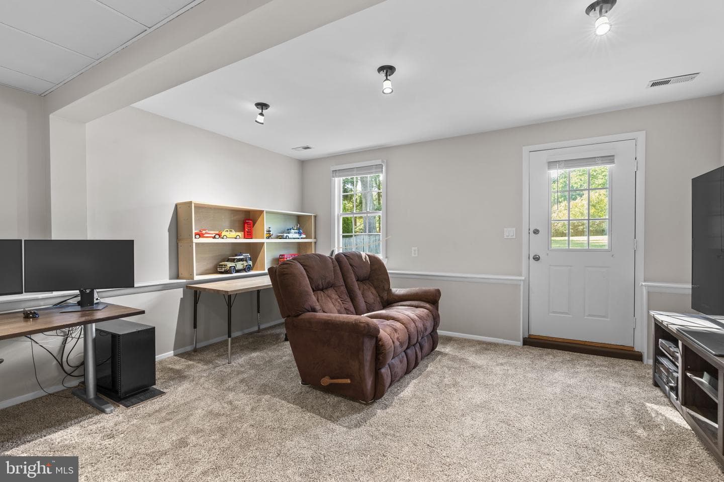 10022 Waterford Drive photo 33
