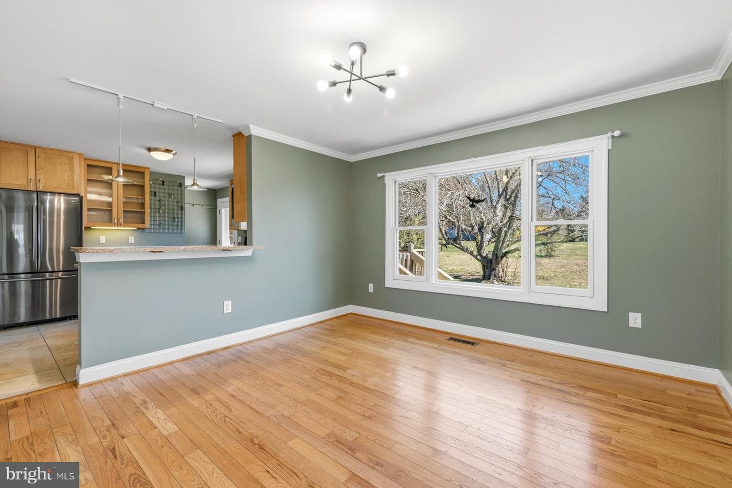 8966 Chapel Avenue photo 11