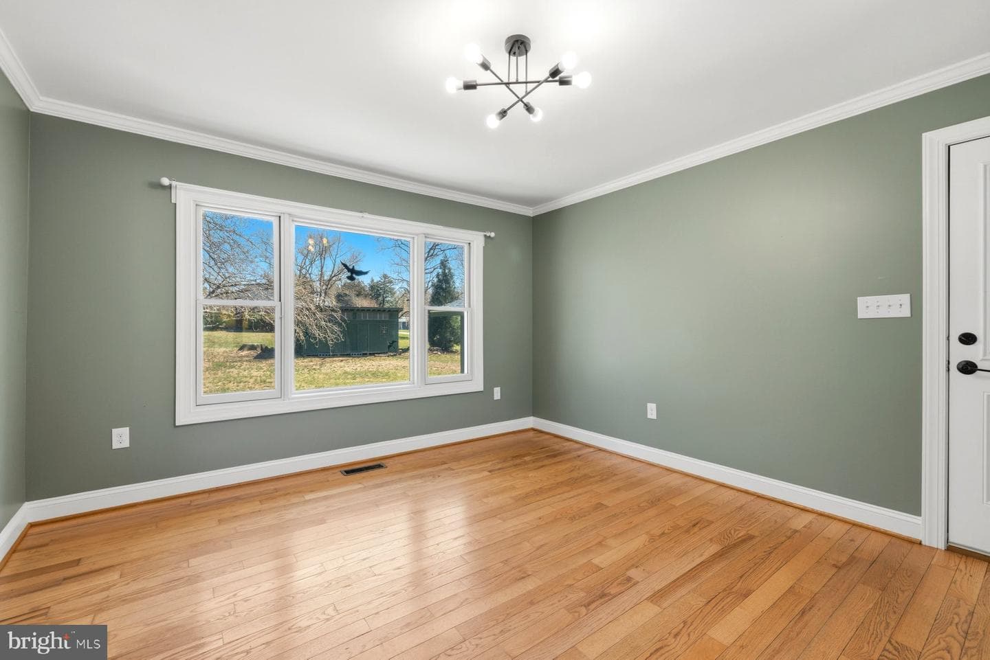 8966 Chapel Avenue photo 12