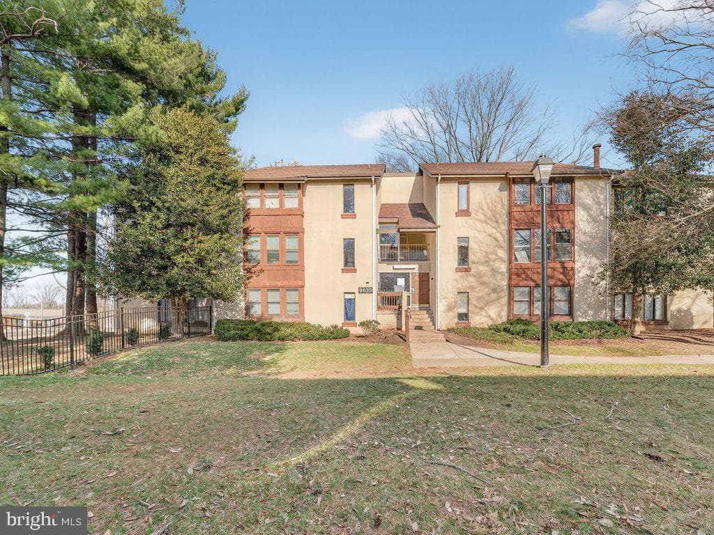 9635 Whiteacre Road #b-2, Columbia