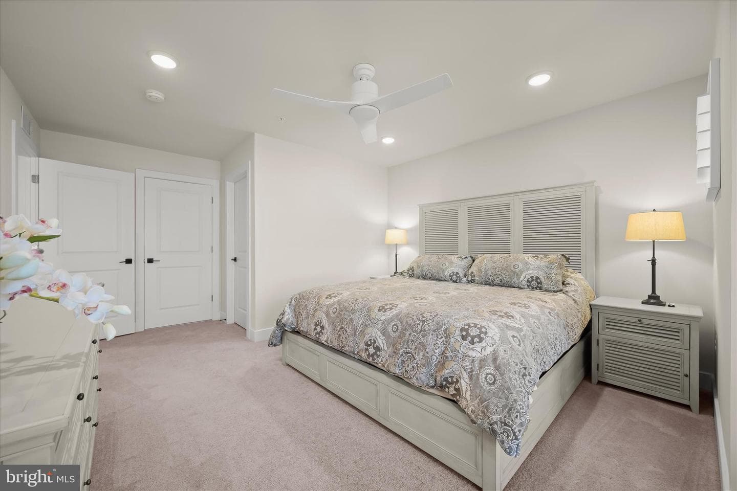 8104 Lisa Lane photo 27