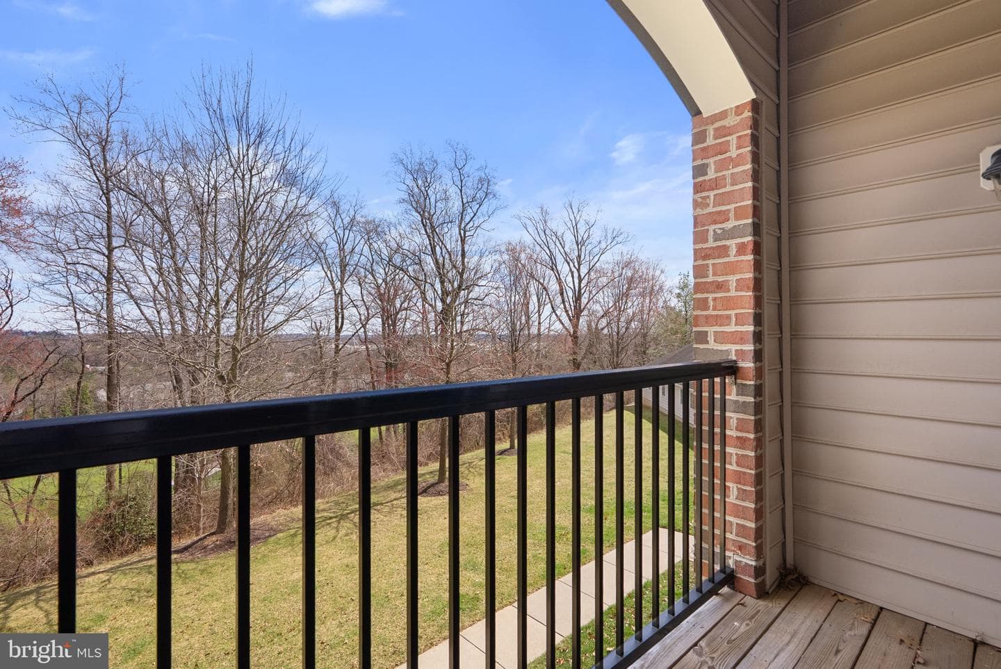 6155 Shadywood Road #204 photo 18