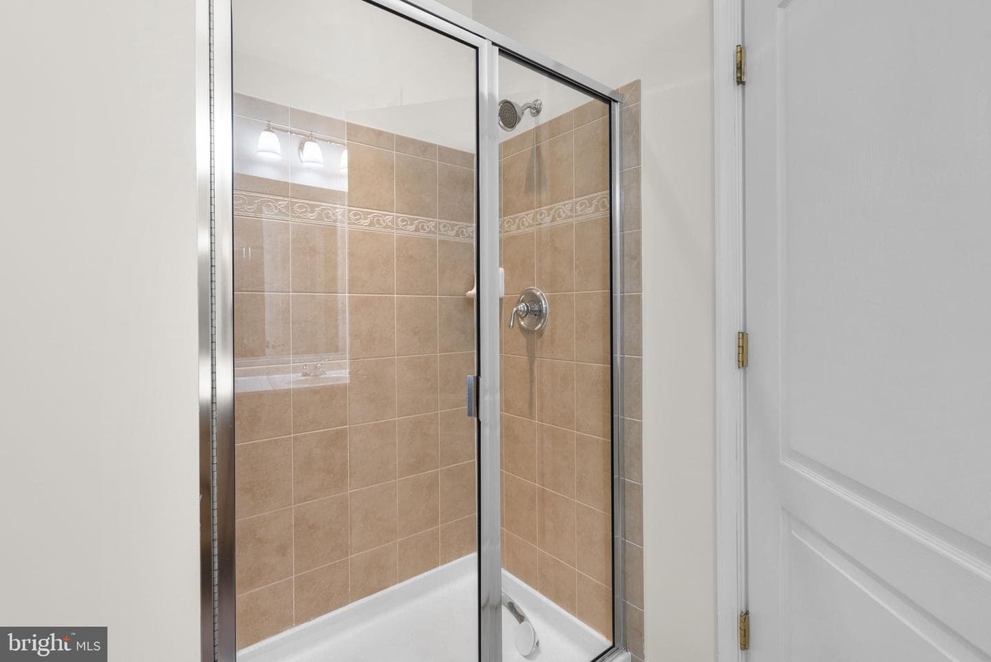 6155 Shadywood Road #204 photo 24