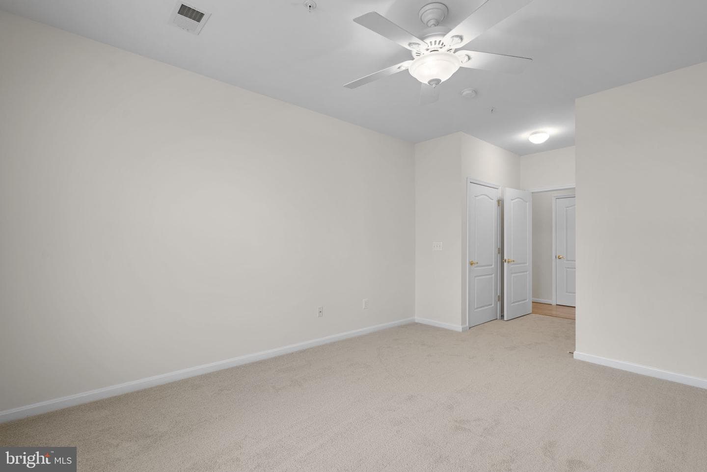 6155 Shadywood Road #204 photo 28