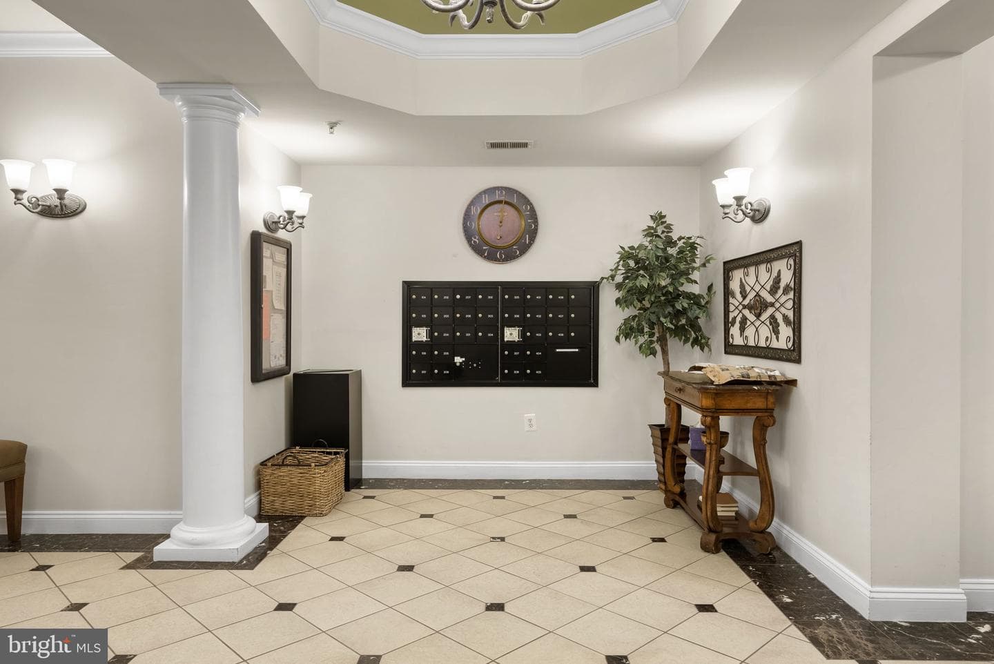 6155 Shadywood Road #204 photo 37