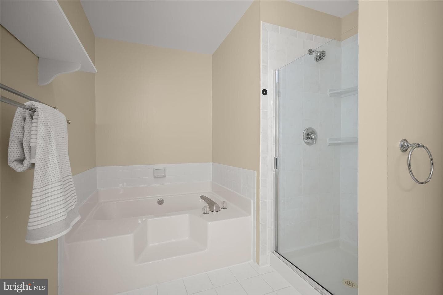 8524 Moon Glass Court photo 33
