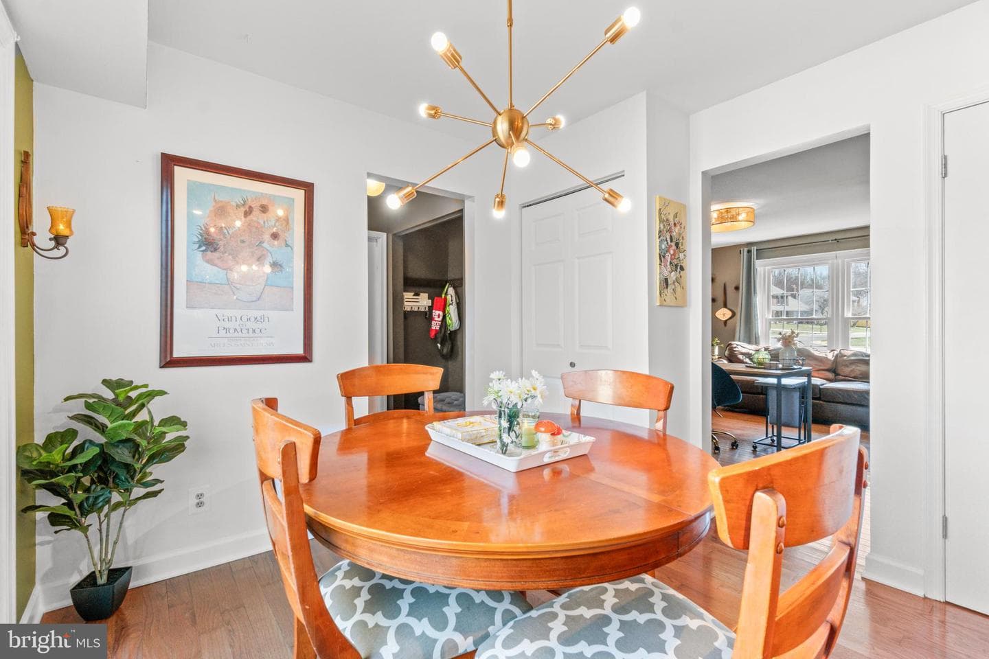 10030 Whitworth Way photo 15