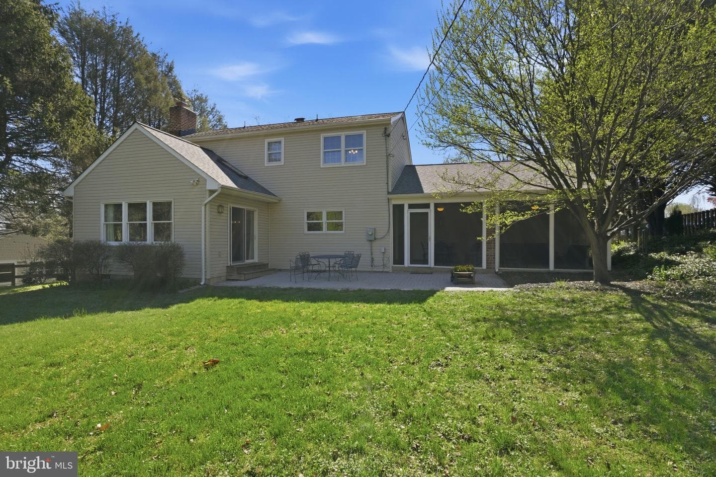 10208 Cabery Road photo 24
