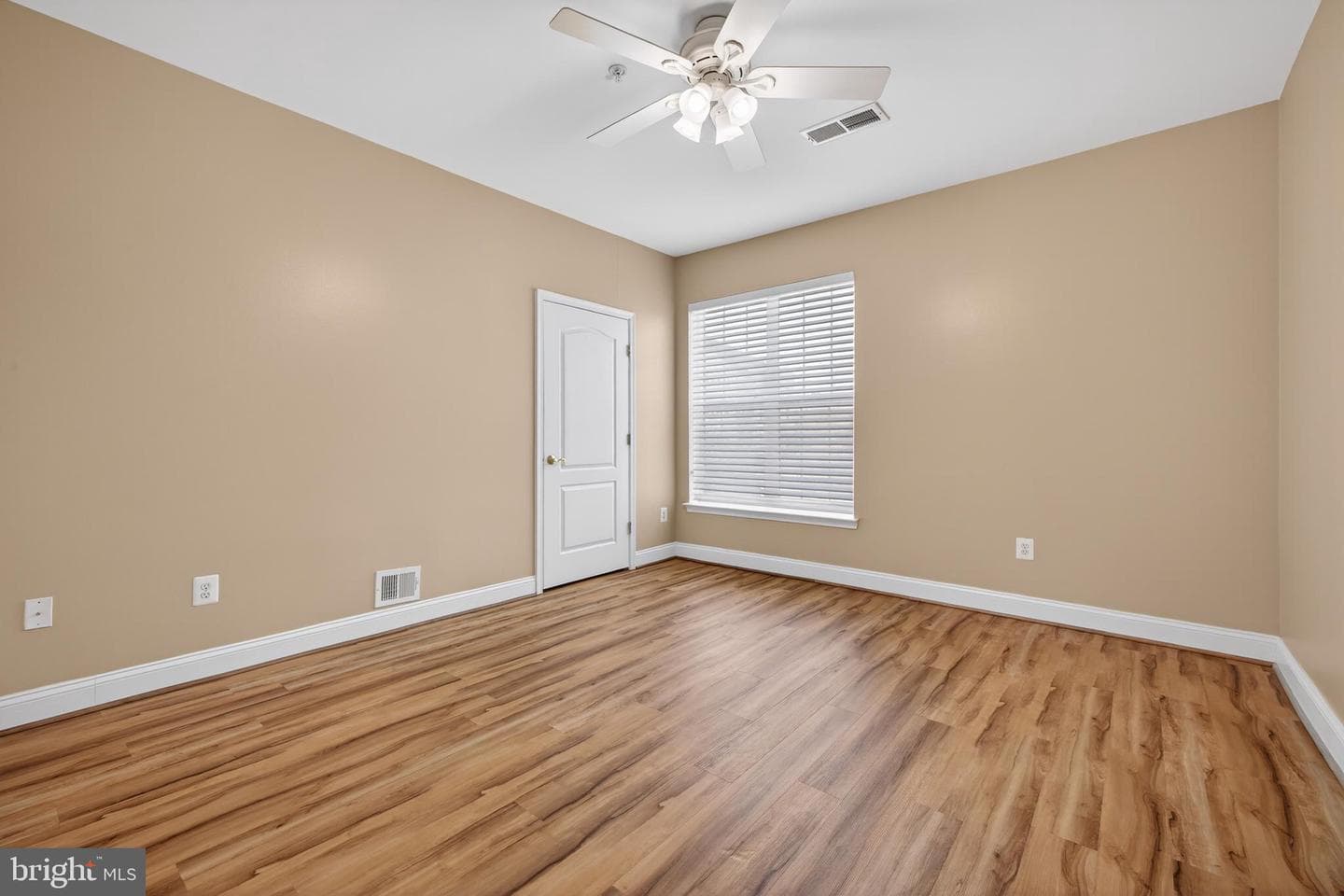 5900 Great Star Drive #208 photo 21