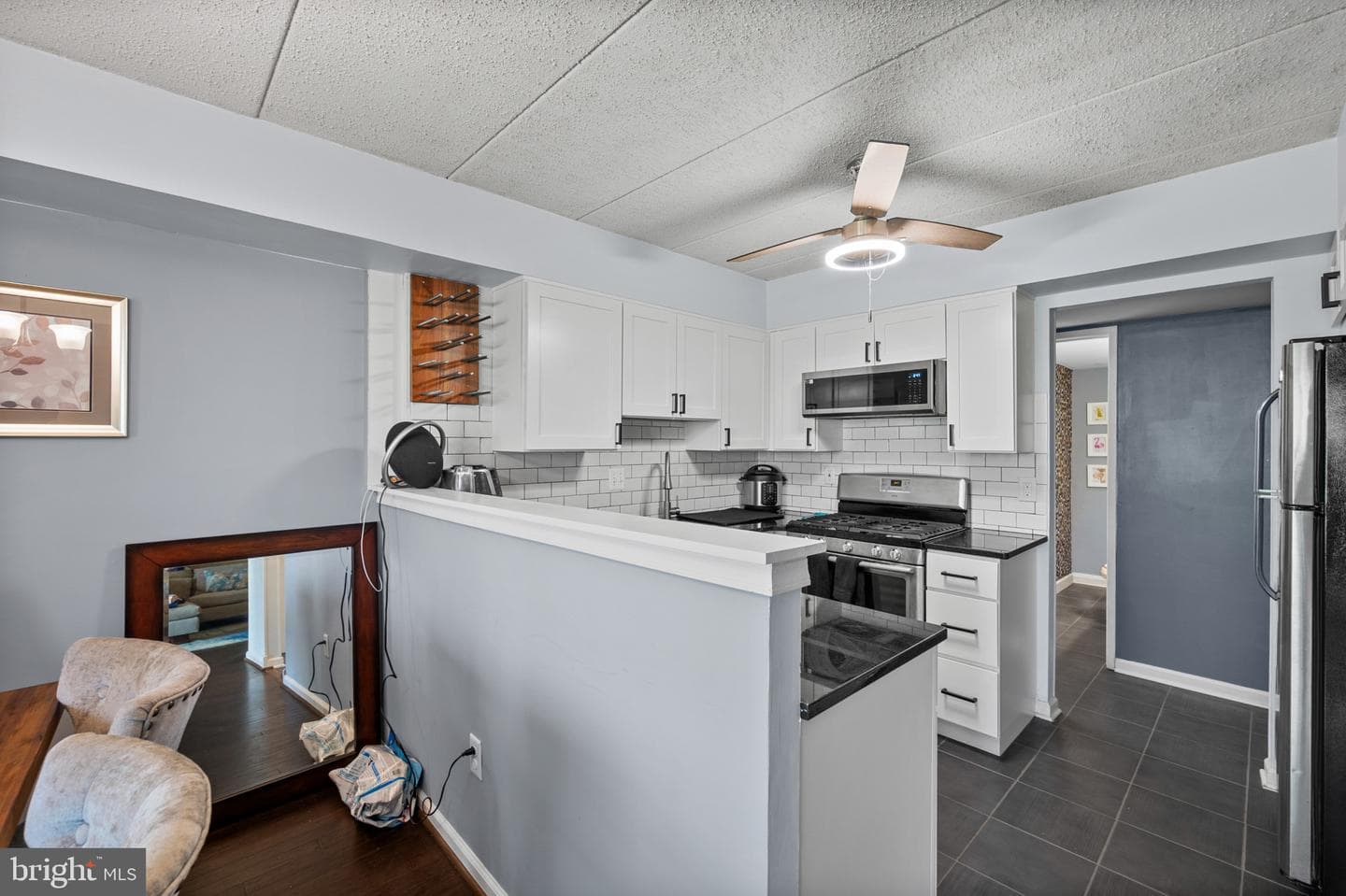 5659 Harpers Farm Road #a photo 9