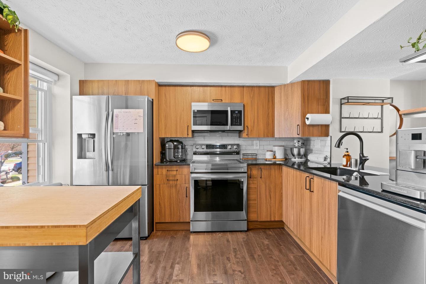 8214 Styers Court NW photo 5