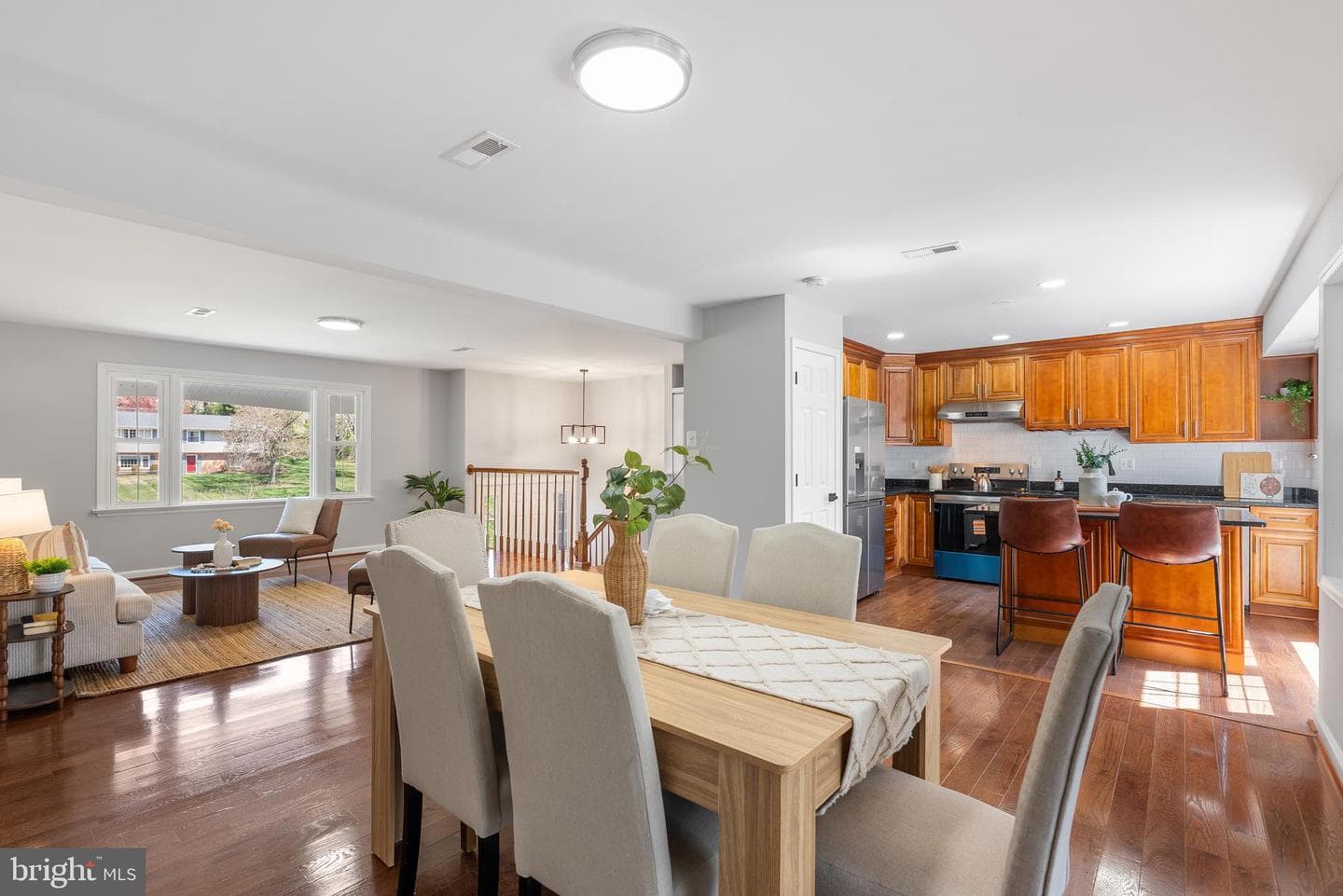 10021 Fox Den Road photo 9