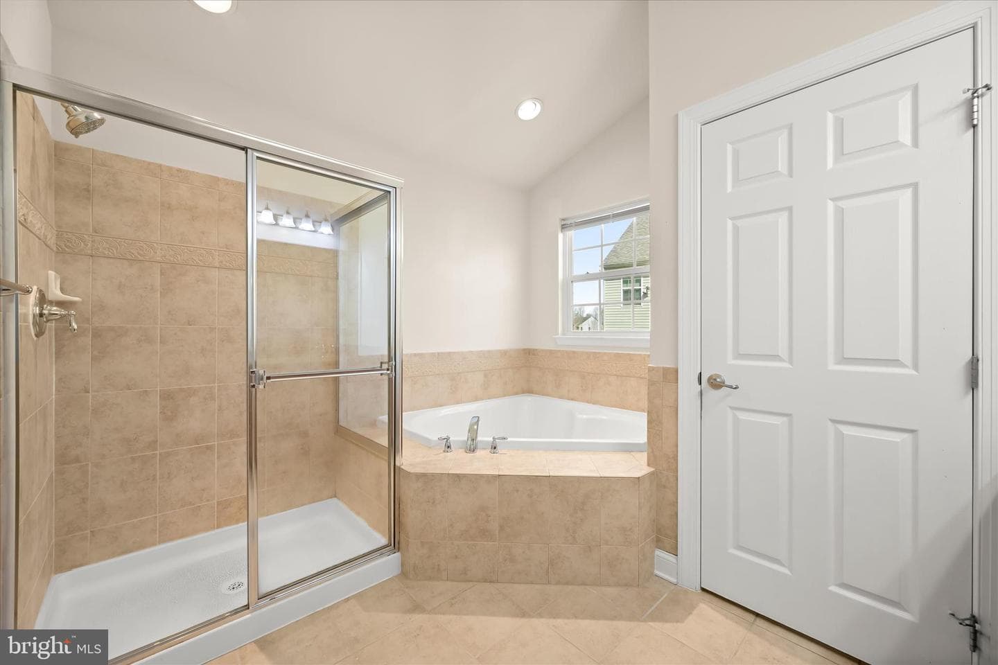 5818 Claremont Drive photo 49