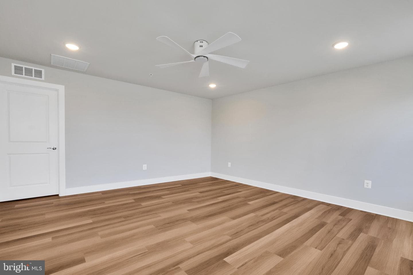 8069 Jennys Way #29 photo 43