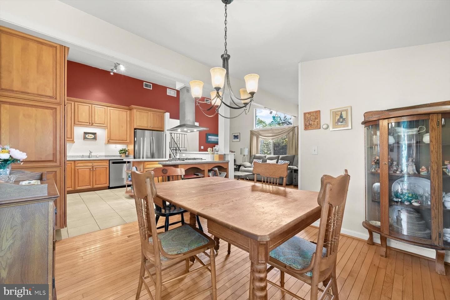 9233 Spring Valley Road photo 12