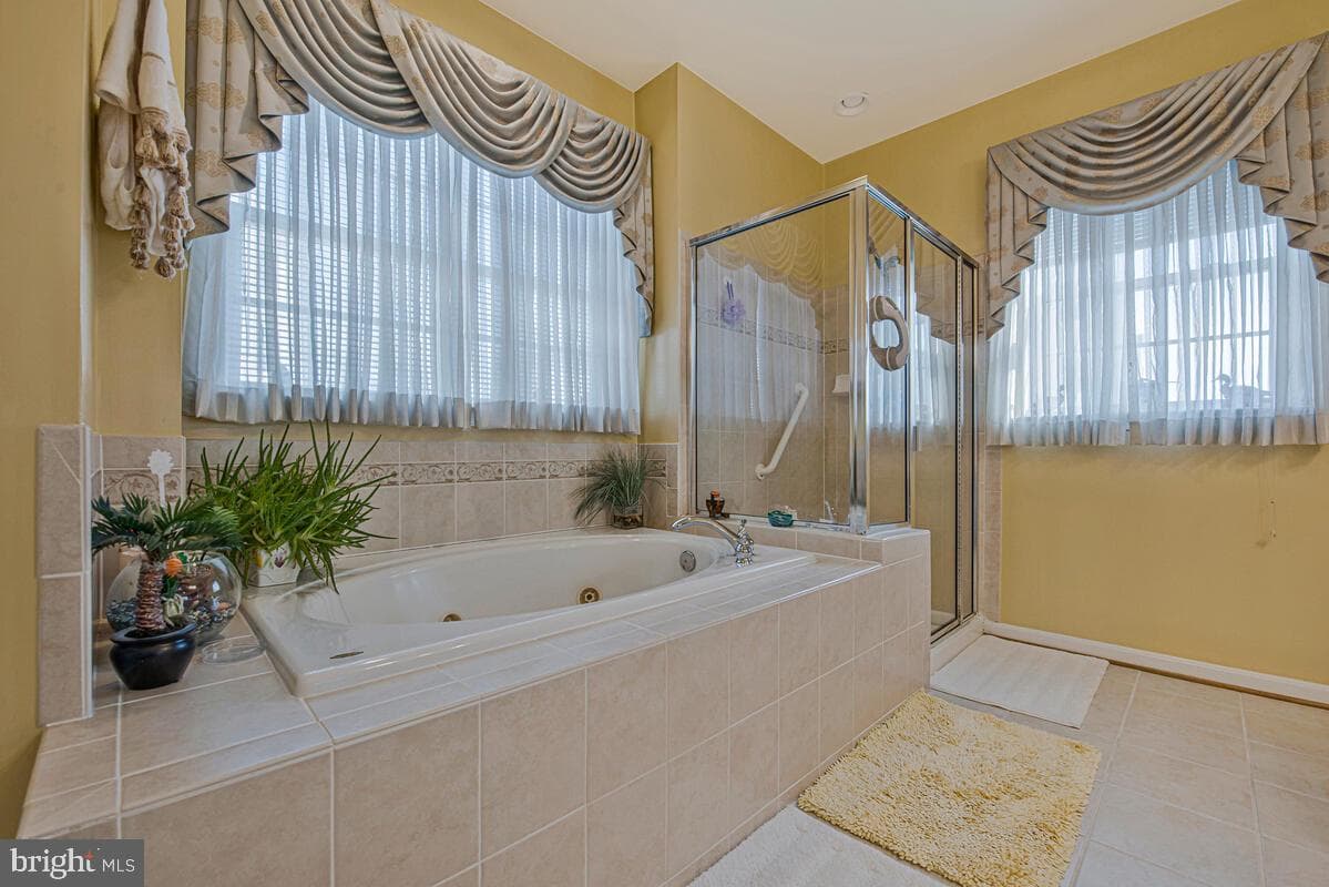 6150 Shadywood Road #207 photo 42