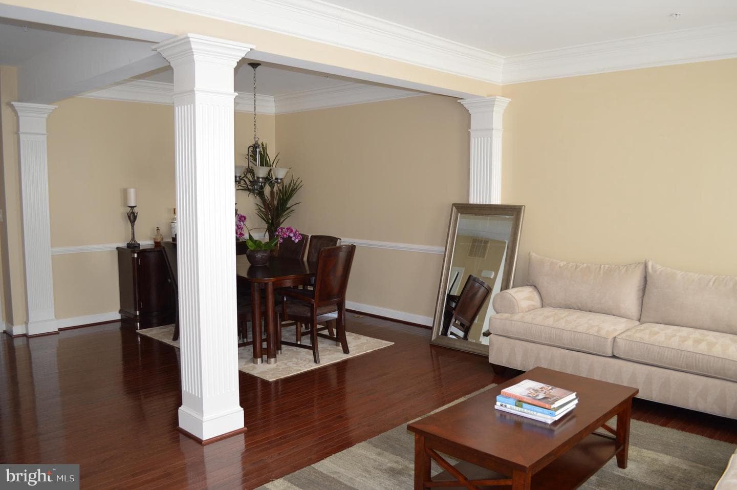 2070 Crescent Moon Court photo 7