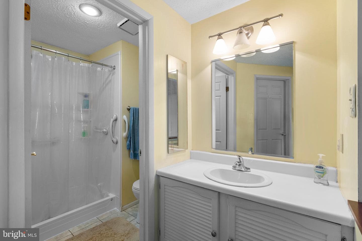 8745 Cardinal Forest Circle photo 24